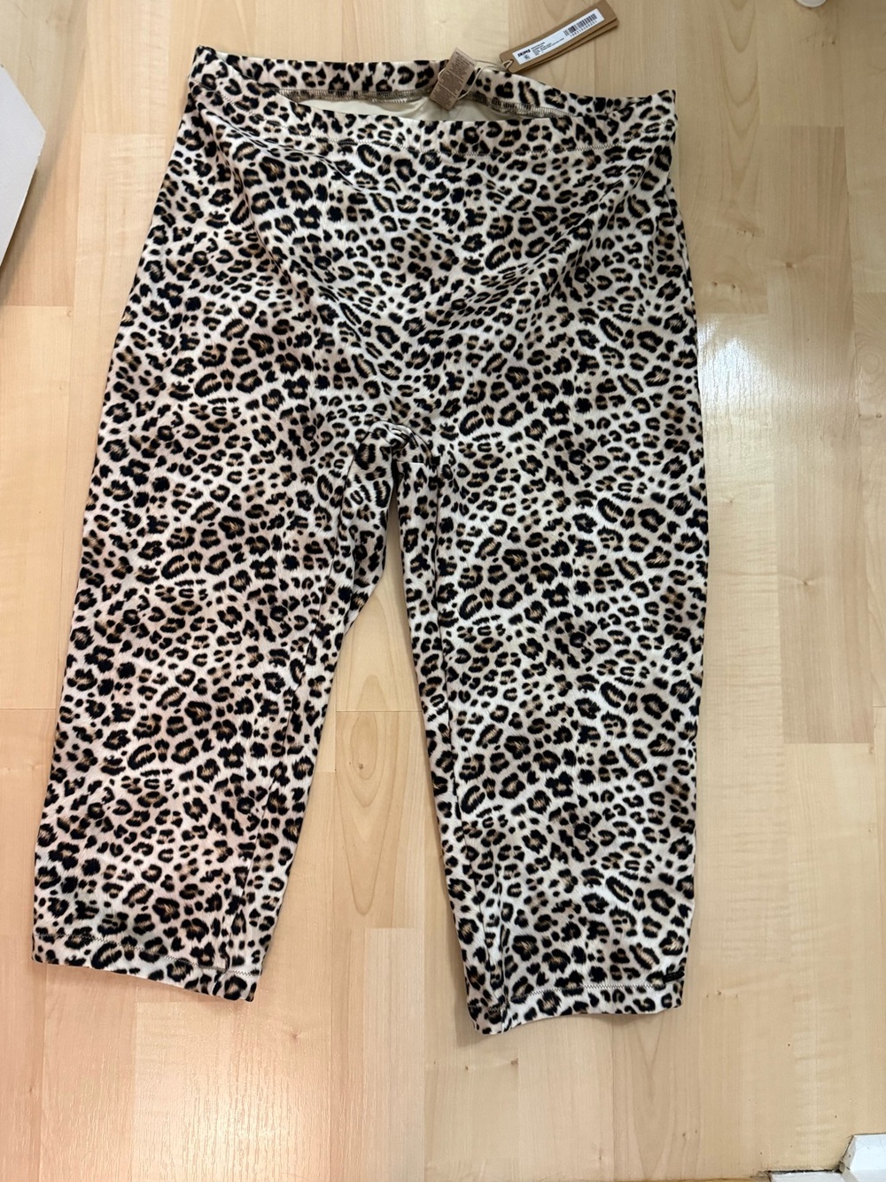 Skims Leopard Print Swim Capri Leggings